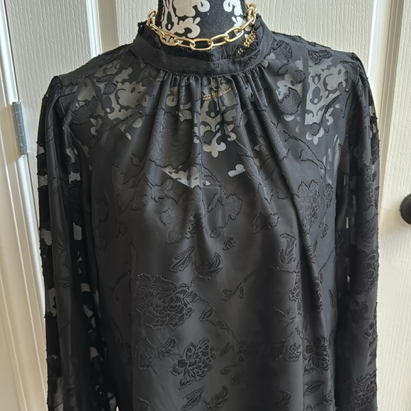 ELIE TAHARI mock neck blouse - Picture 2 of 5